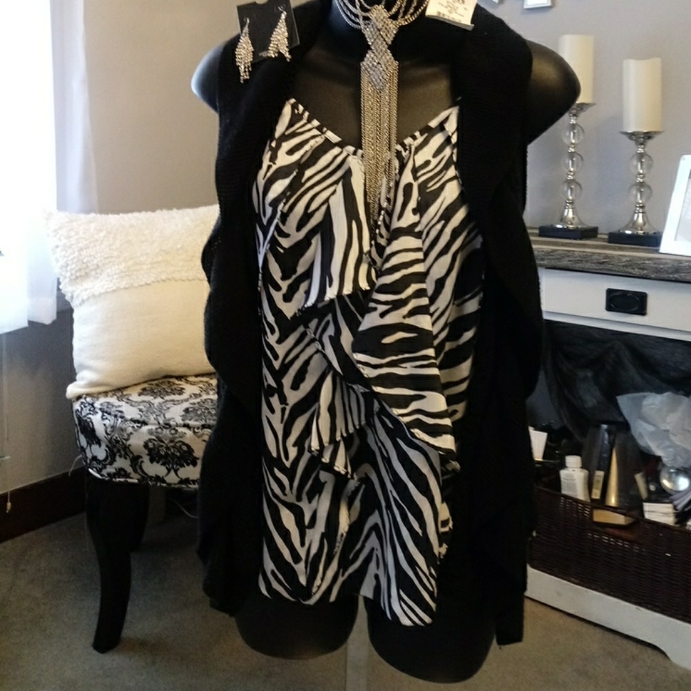 Complete Outfit Express Tank & Vest. New With Tags